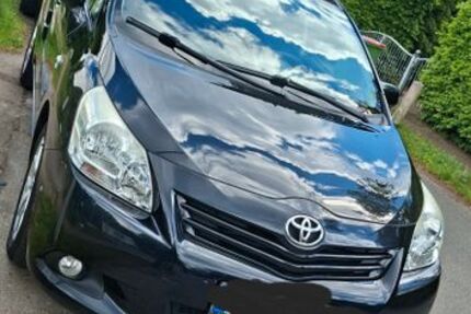 Toyota Verso 140.400 km 7.990 &euro; Hamburg 22115