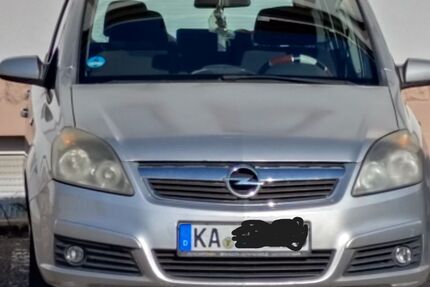 Opel Zafira 154.460 km 800 &euro; Karlsruhe 76137