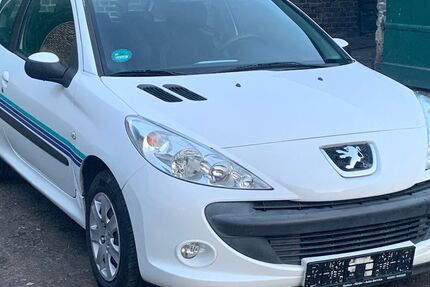 Peugeot 206 171.000 km 1.750 &euro; Köln 51143