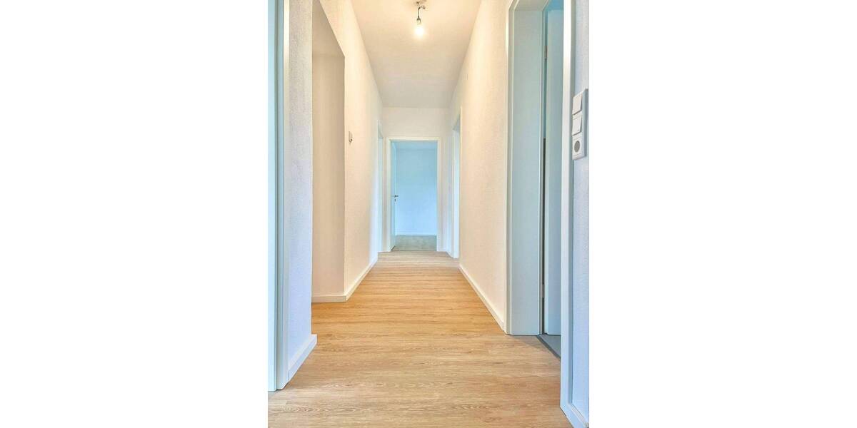 Etagenwohnung Ansbach - 3 Zimmer, 90 m&sup2;, 1.200&euro; | Angebot:26879021