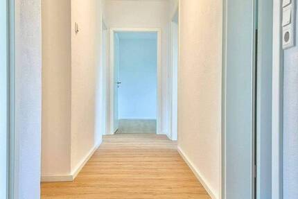 Wohnung Ansbach - 3 Zimmer, 90 m&sup2;, 1.200&euro; | Angebot:26879021