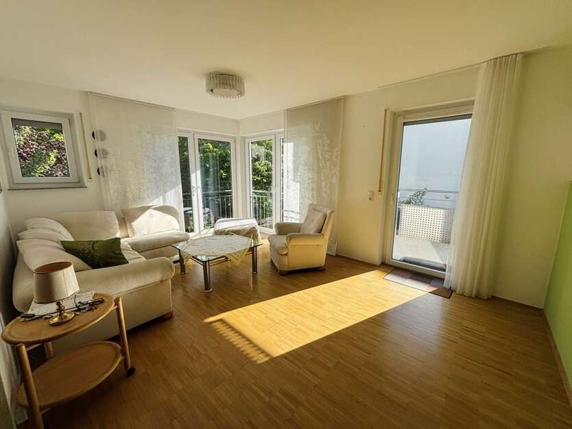 Wohnung zum Kaufen in Crailsheim 320.000 € 73.36 m²