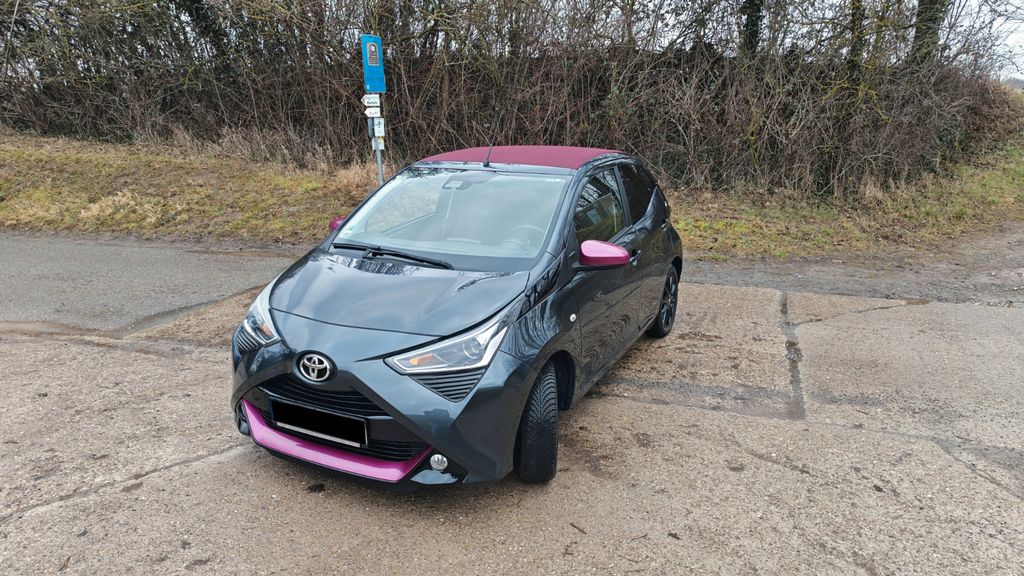 Toyota Aygo (X) 103.000 km 7.999 &euro; Sternenfels 75447