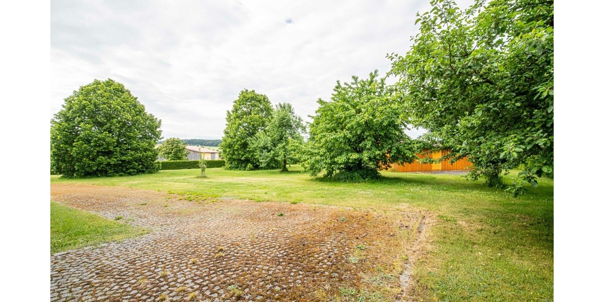 Charmantes Bauernhaus mit vielfältigen Nutzungsmöglichkeiten - Bauernhaus, Landhaus Furth im Wald / Degelberg Degelberg | Angebot:26990285