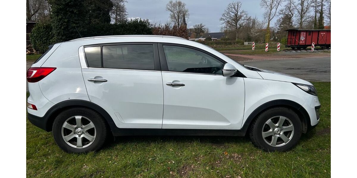 Kia Sportage 183.170 km 7.800 &euro; Berge 49626
