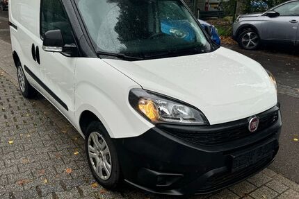 Fiat Doblo 56.000 km 10.800 &euro; Perl 66706