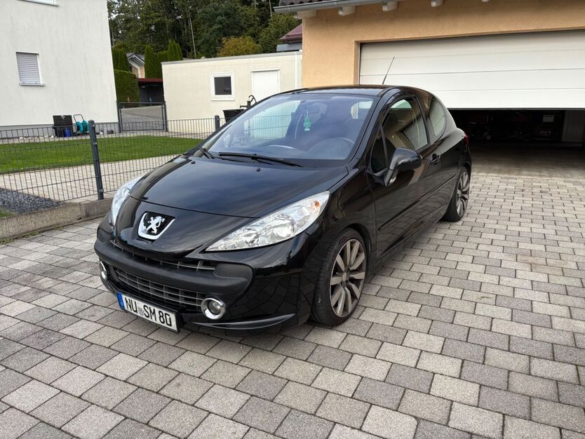 Peugeot 207 182.200 km 1.599 € Altenstadt 89281