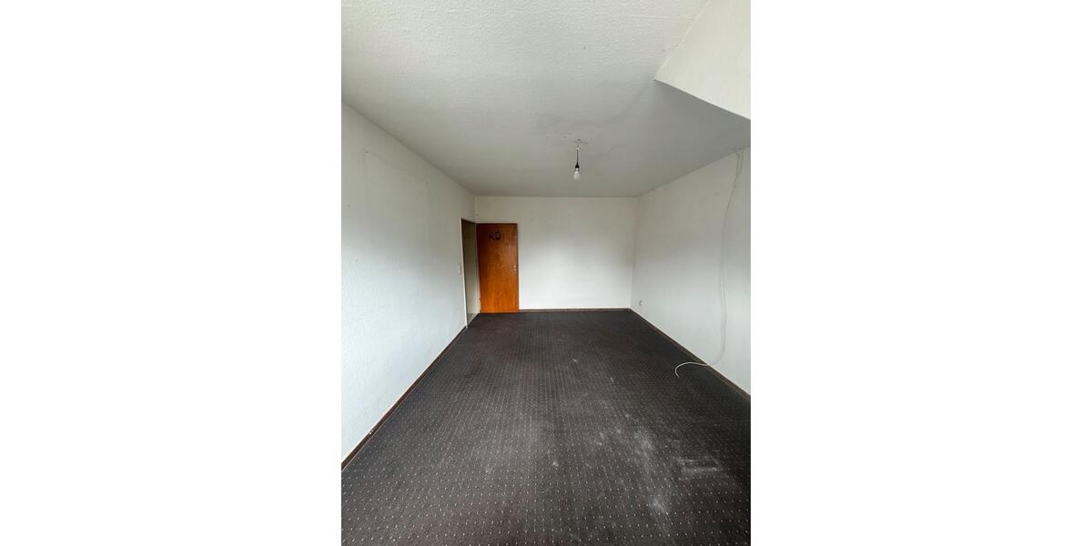 Dachgeschoßwohnung Köln Mülheim - 5 Zimmer, 105 m&sup2;, 370.000&euro; | Angebot:26706652