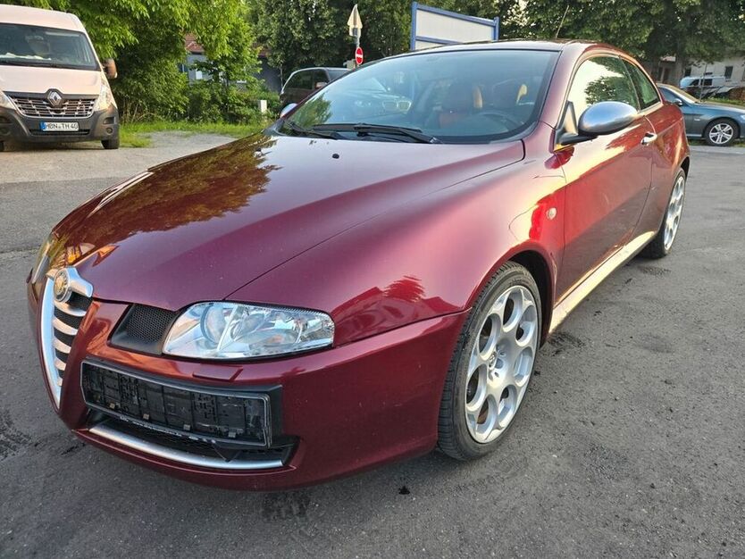 GT