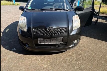 Toyota Yaris 190.000 km 3.500 &euro; Lüdenscheid 58509