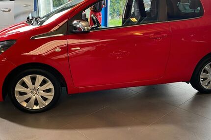 Peugeot 108 85.996 km 6.750 &euro; Emsdetten 48282