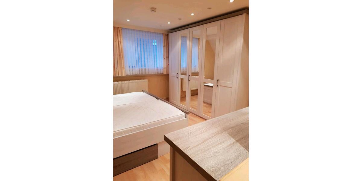 Dachgeschoßwohnung Lilienthal - 3 Zimmer, 65 m&sup2;, 495&euro; | Angebot:26102095