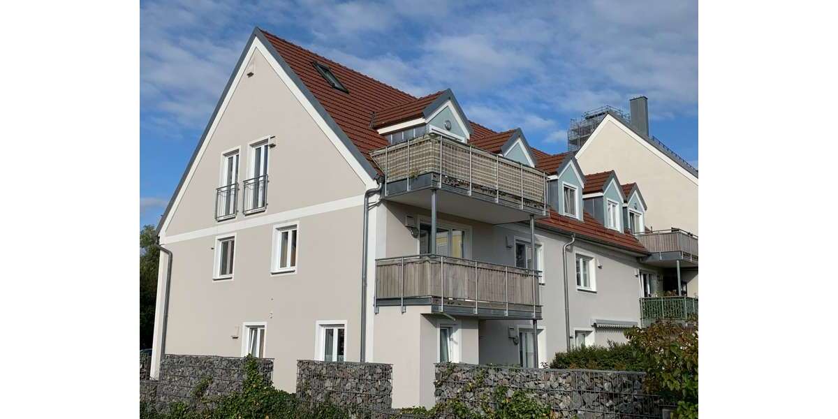 Etagenwohnung Nittenau - 3 Zimmer, 87 m&sup2;, 740&euro; | Angebot:23578449