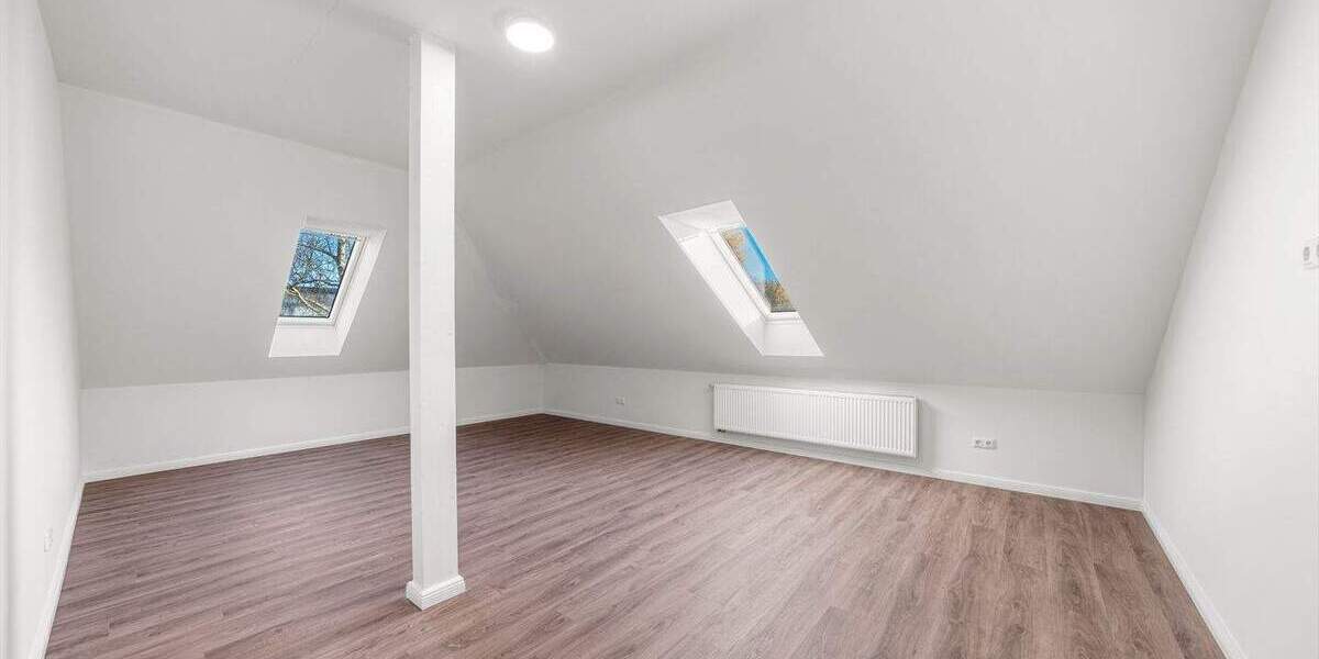Einfamilienhaus Hohenwestedt - 7 Zimmer, 211 m&sup2;, 599.000&euro; | Angebot:25730185
