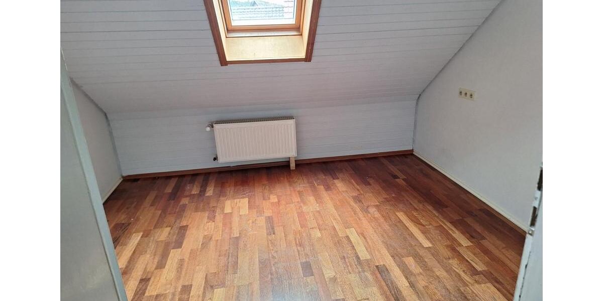 Etagenwohnung Keltern - 5 Zimmer, 132 m&sup2;, 1.150&euro; | Angebot:25264213