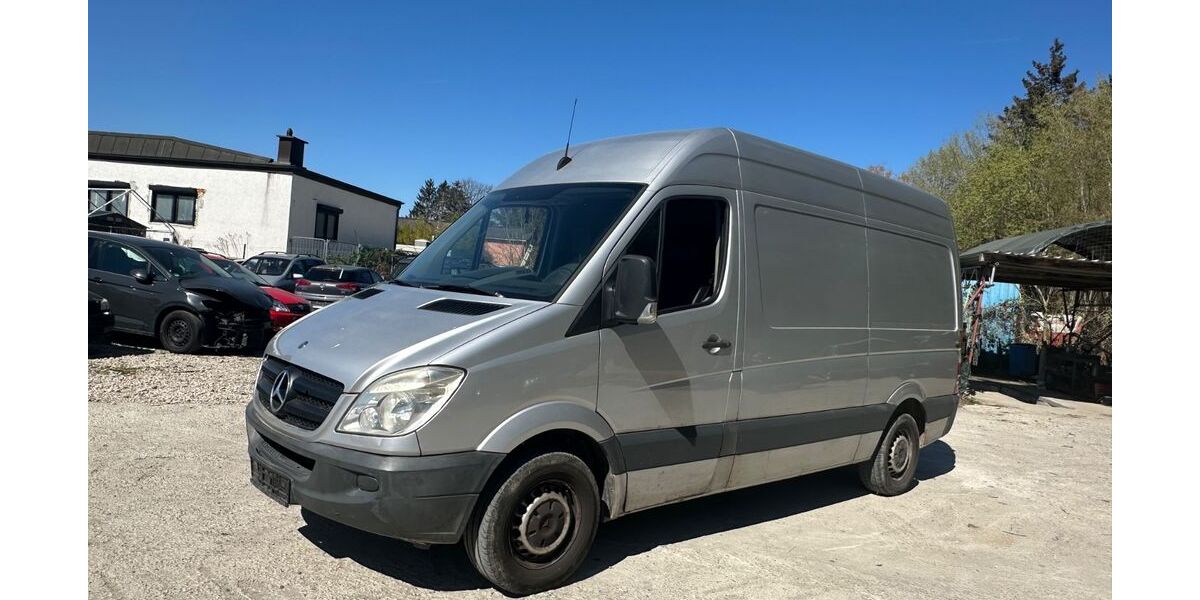 Mercedes-Benz Sprinter 168.000 km 5.499 &euro; Schifferstadt 67105