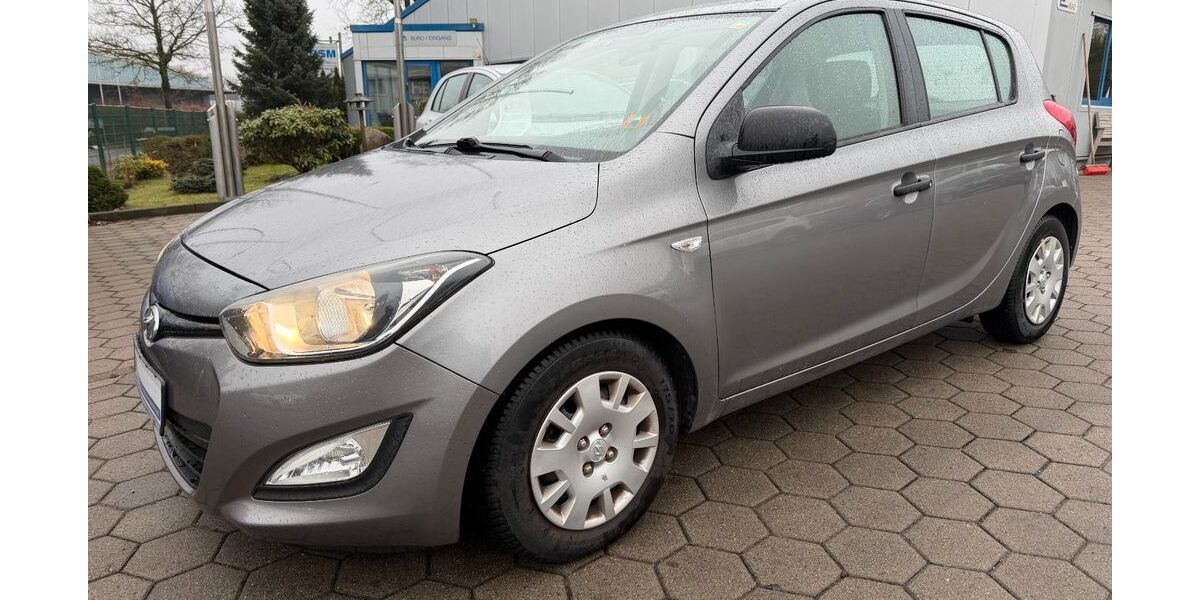 Hyundai i20 103.563 km 5.790 &euro; Elmshorn 25335