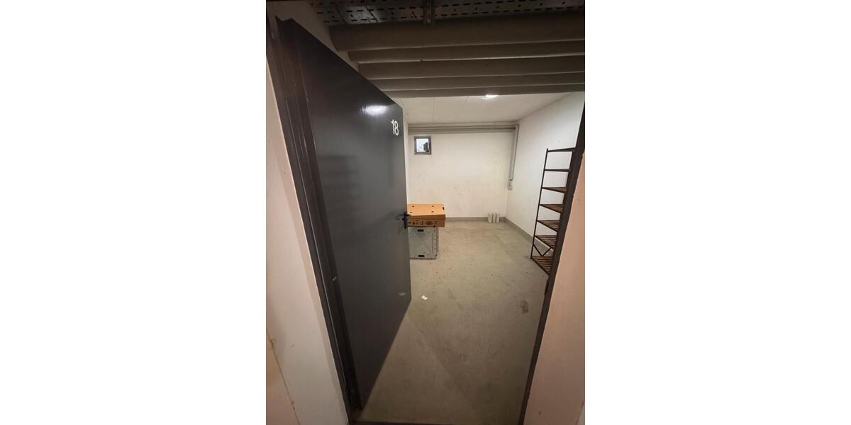 Etagenwohnung Potsdam Babelsberg - 2 Zimmer, 76 m&sup2;, 423.000&euro; | Angebot:27091857