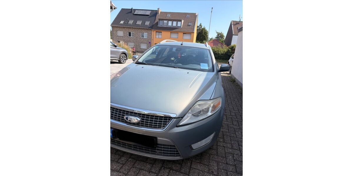 Ford Mondeo 195.117 km 950 &euro; Alsdorf 52477