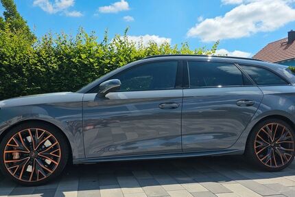 Cupra Leon 49.283 km 26.999 &euro; Bad Berka 99438
