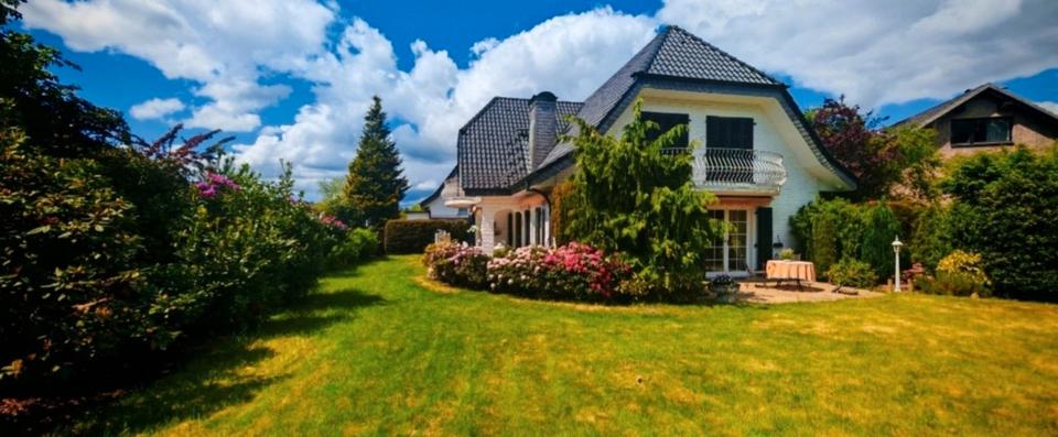 Einfamilienhaus Bielefeld Schildesche - 3 Zimmer, 245 m&sup2;, 1.650.000&euro; | Angebot:26869966