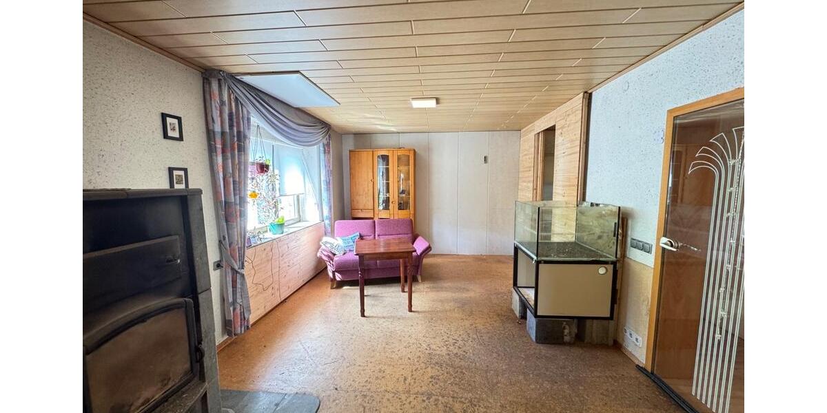 Einfamilienhaus Beckingen - 6 Zimmer, 135 m&sup2;, 148.500&euro; | Angebot:26342359
