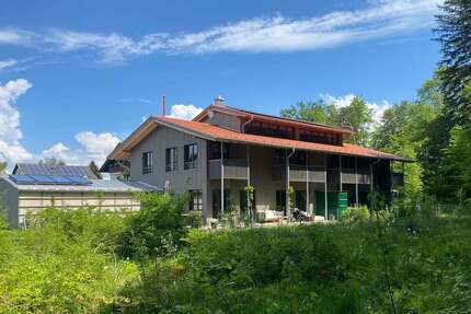 Haus zum Mieten in Seeshaupt 5.300 € 269 m²
