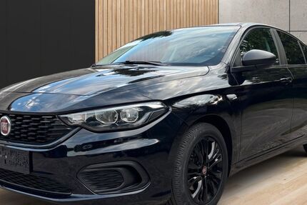 Fiat Tipo 103.125 km 7.600 &euro; Weingarten 67366