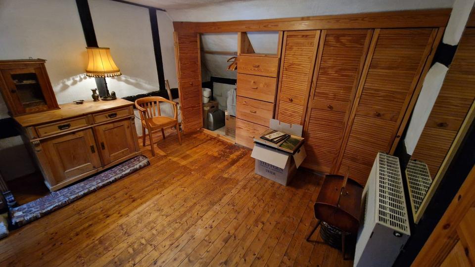 Bauernhaus, Landhaus Nettersheim - 7 Zimmer, 89 m&sup2;, 220.000&euro; | Angebot:27157925