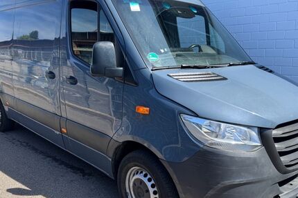 Mercedes-Benz Sprinter 144.957 km 11.999 &euro; Köln 51149