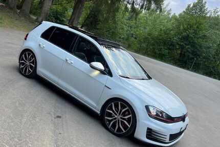 VW Golf 203.000 km 10.500 &euro; Püchersreuth 92715