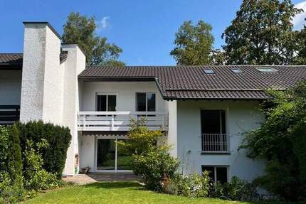 Wohnen am Waldrand Grünwald! Hausensemble in Splitt Level-Bauweise und absolut ruhiger Lage 5 zimmer