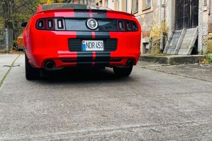 Ford Mustang 149.000 km 16.000 &euro; Liebstadt 01825