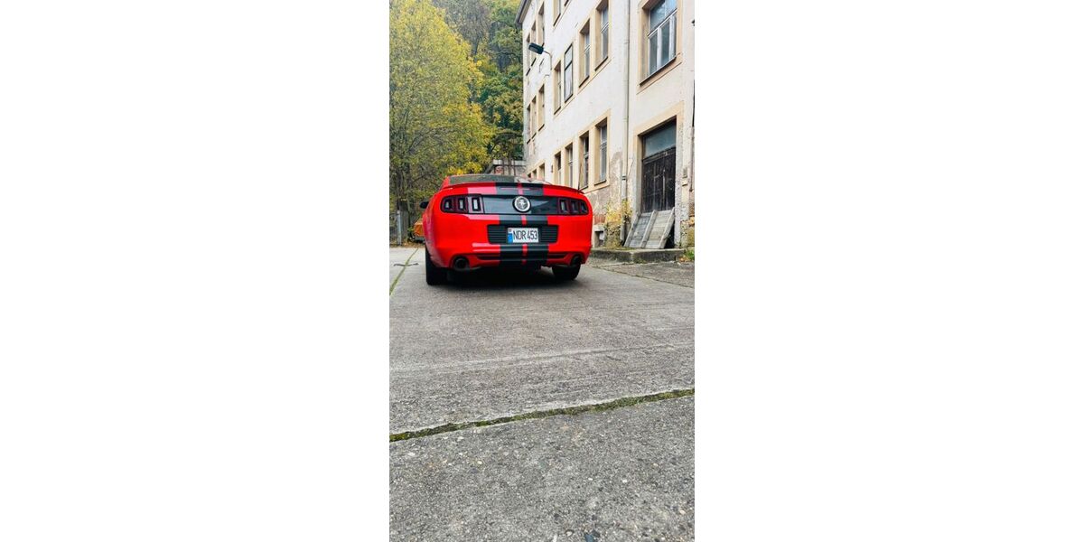 Ford Mustang 149.000 km 17.200 &euro; Liebstadt 01825