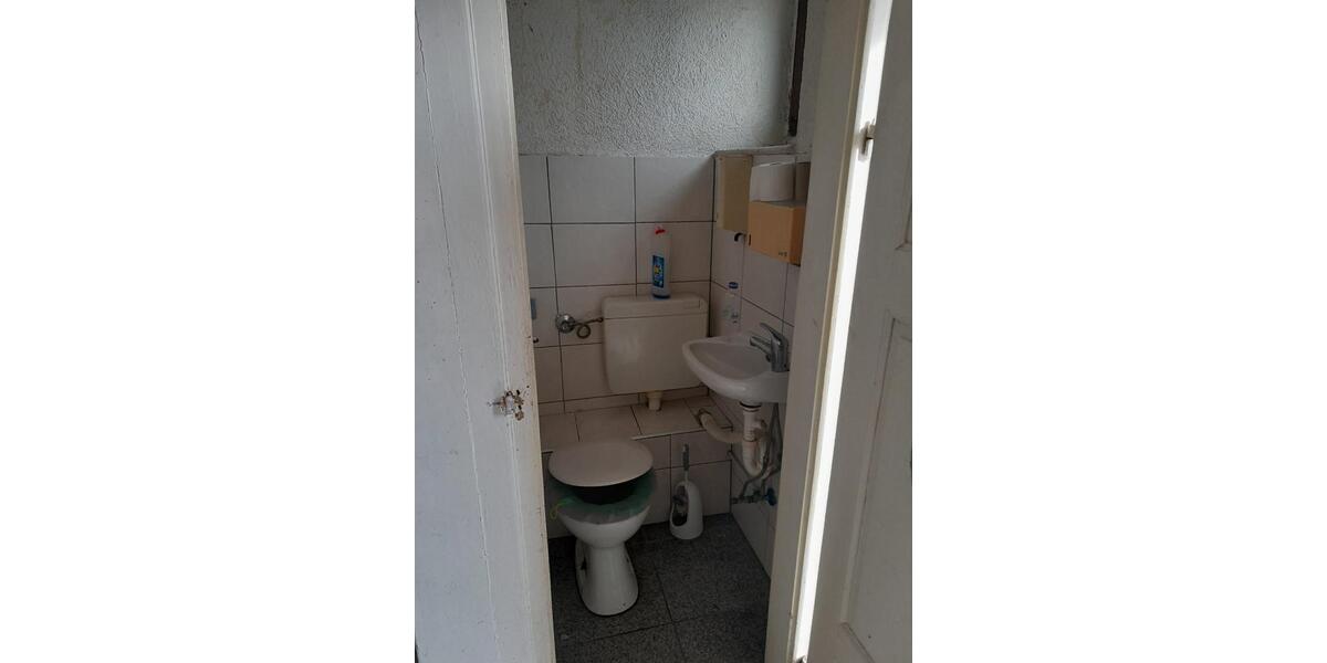 Erdgeschoßwohnung Neckarsteinach - 2 Zimmer, 33 m&sup2;, 350&euro; | Angebot:25101918