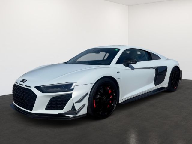 Audi R8 5.350 km 215.990 € Waldshut-Tiengen 79761