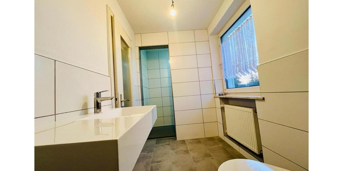 Einfamilienhaus Helmbrechts - 5 Zimmer, 102 m&sup2;, 920&euro; | Angebot:24832216