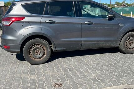Ford Kuga 339.200 km 4.500 &euro; Berlin 12057