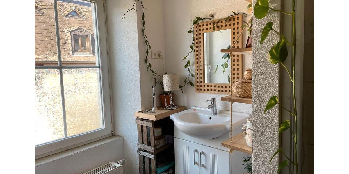 Etagenwohnung Trier - 4 Zimmer, 90 m&sup2;, 1.350&euro; | Angebot:26593275