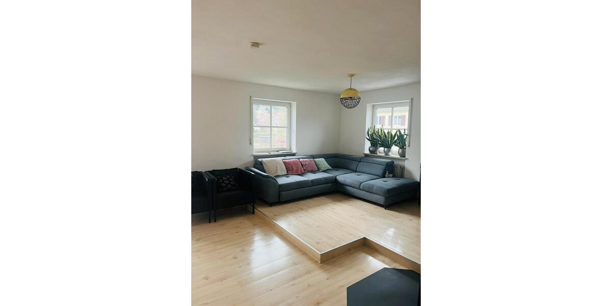 Maisonettenwohnung Höhenkirchen-Siegertsbrunn Siegertsbrunn - 4.5 Zimmer, 100 m&sup2;, 1.500&euro; | Angebot:26291895