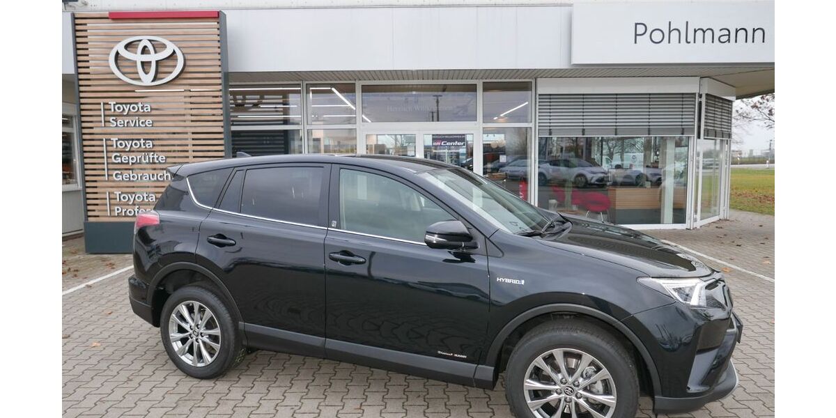 Toyota RAV 4 12.900 km 25.930 &euro; Zeithain 01619