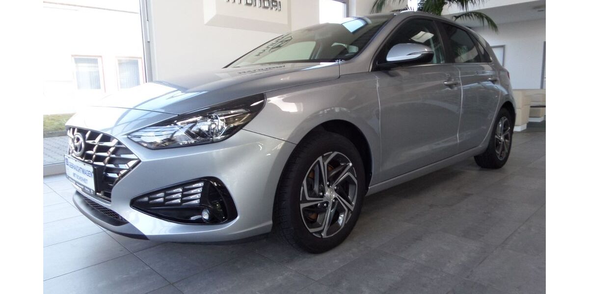 Hyundai i30 29.200 km 19.990 &euro; Papenburg 26871