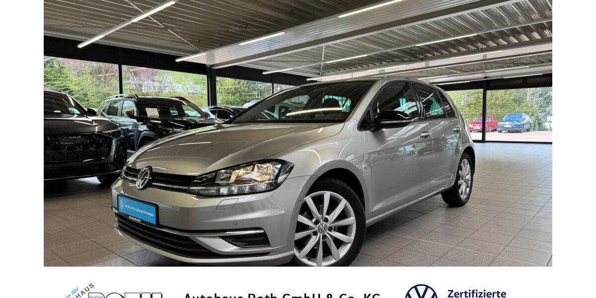VW Golf 42.450 km 14.987 &euro; Daaden 57567