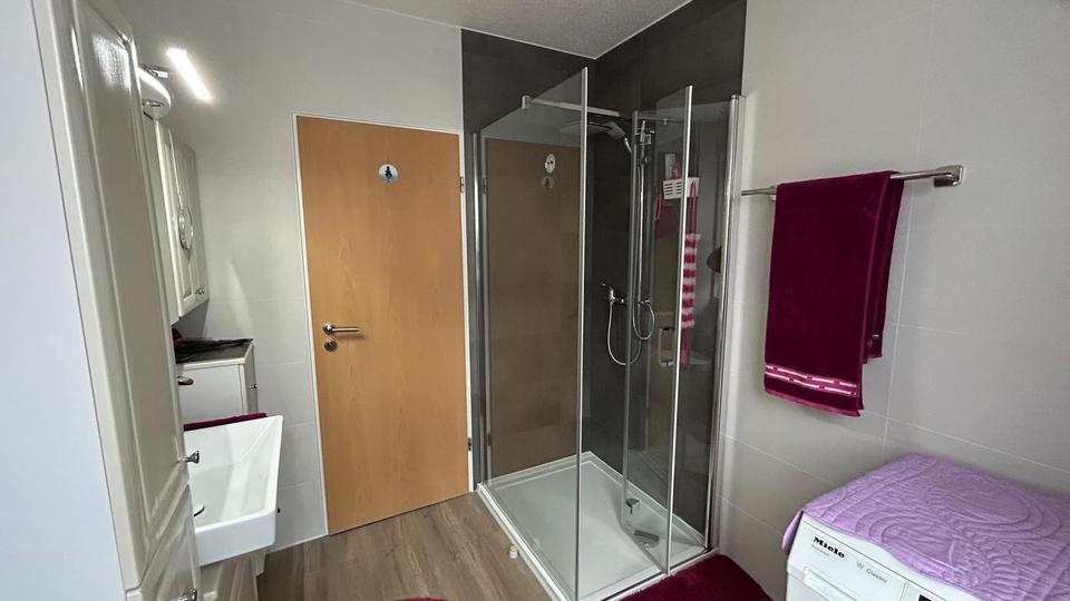 Etagenwohnung Kierspe - 3 Zimmer, 83 m&sup2;, 184.000&euro; | Angebot:25163067