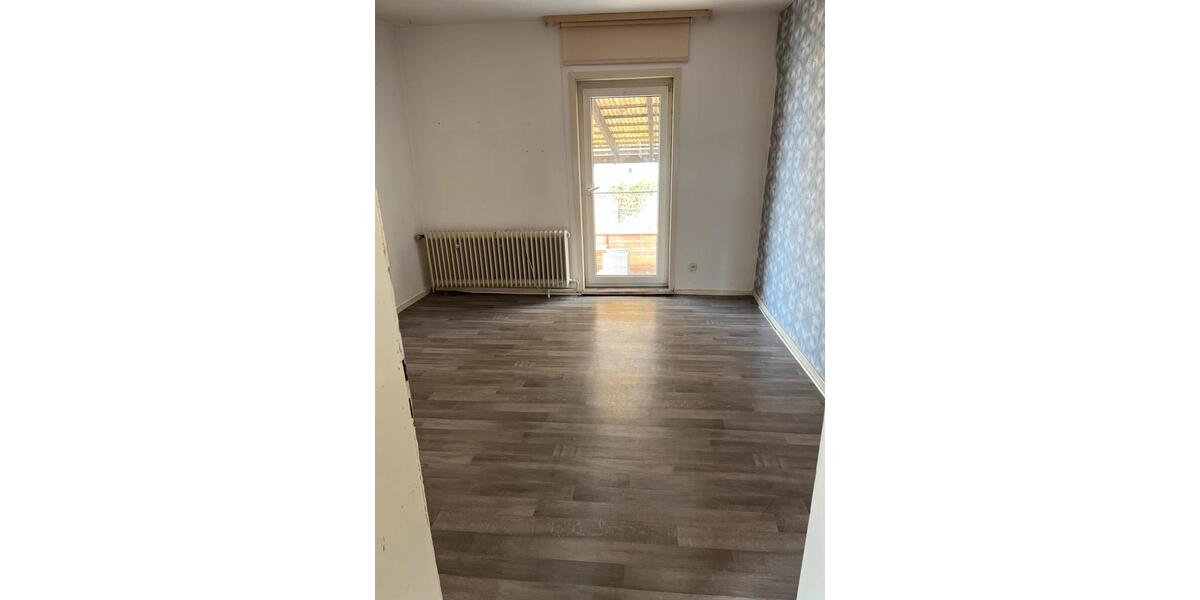 Etagenwohnung Volkmarsen - 4 Zimmer, 107 m&sup2;, 750&euro; | Angebot:26548803