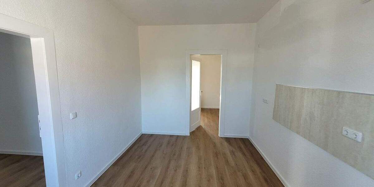 Etagenwohnung Heidenau Mügeln - 3 Zimmer, 96 m&sup2;, 812&euro; | Angebot:25668954