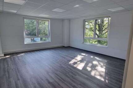 Büro in Henstedt Ulzburg 400 € 30 m² zimmer