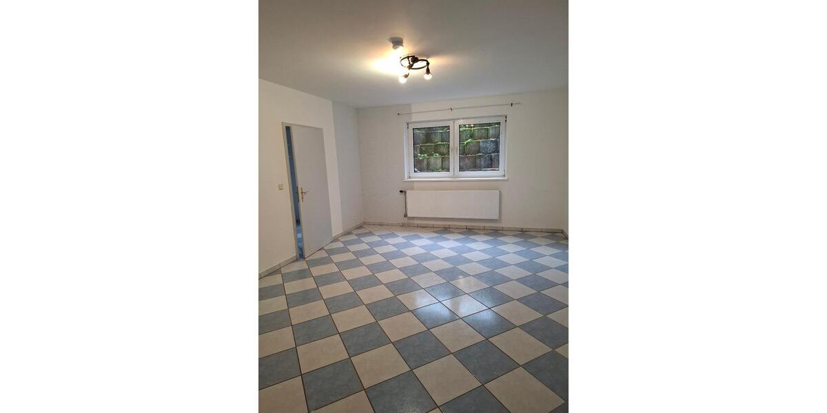 Einfamilienhaus Ramstein-Miesenbach Miesenbach - 7 Zimmer, 200 m&sup2;, 399.000&euro; | Angebot:25378151