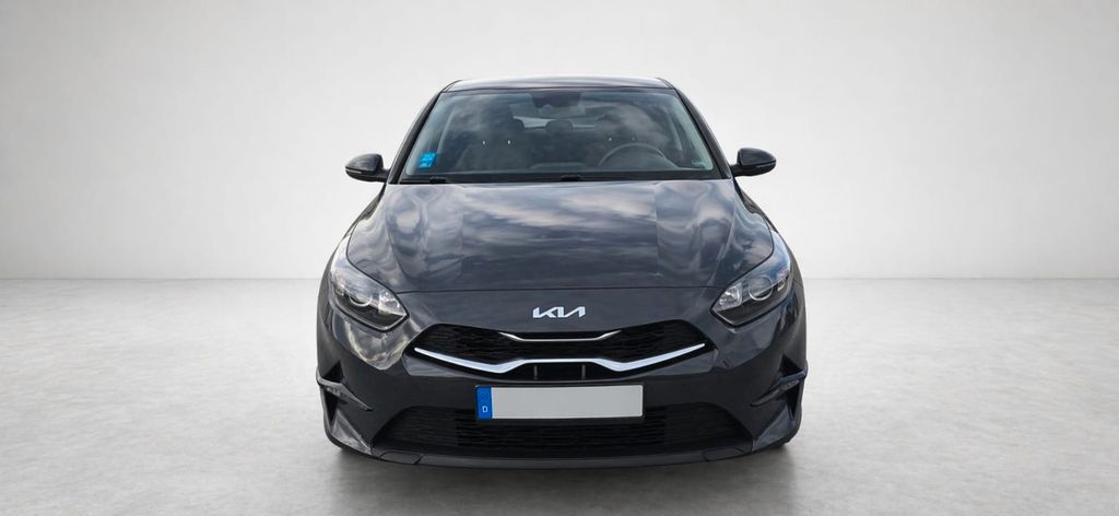 Kia ceed / Ceed 16.100 km 19.250 &euro; Oberhausen 82386