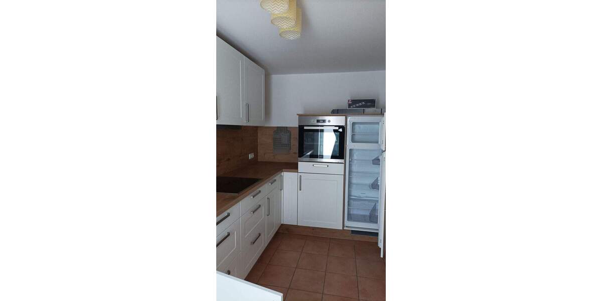 Etagenwohnung Frankenberg - 4 Zimmer, 76 m&sup2;, 450&euro; | Angebot:25821058